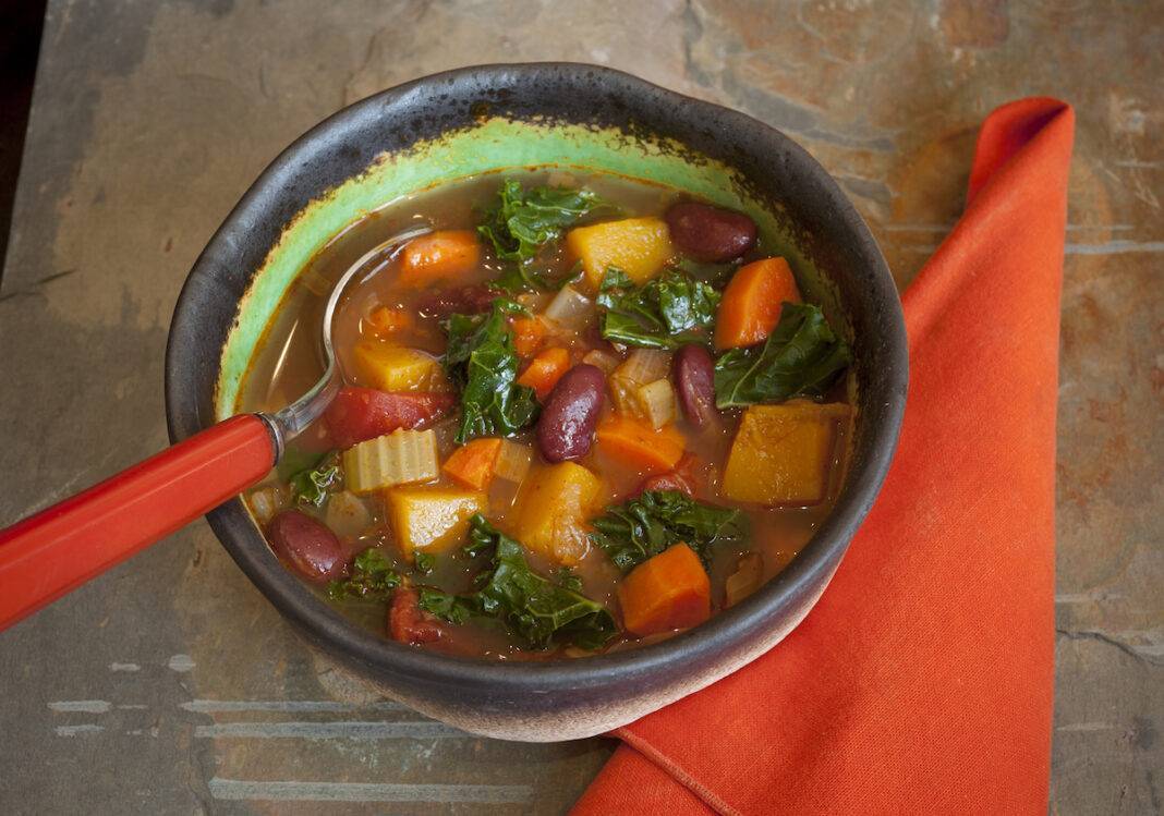 Kale, Bean, and Vegetable Soup